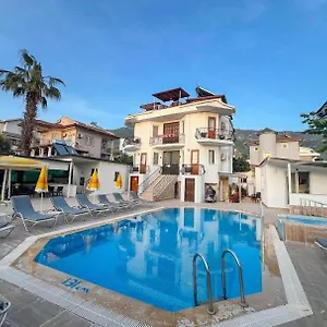 Paddys Ovacik Oludeniz